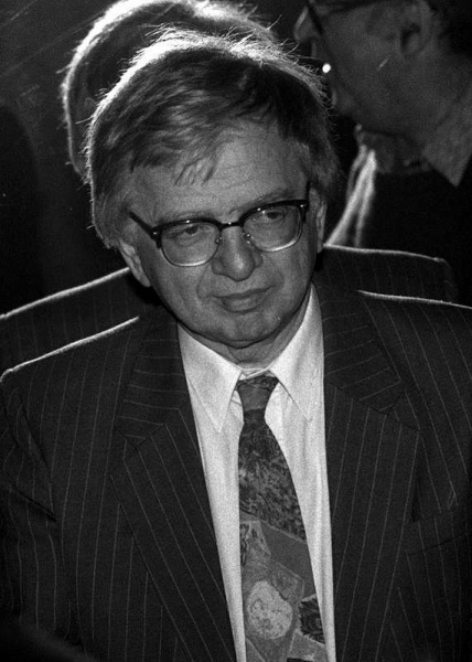 Bănuş Max